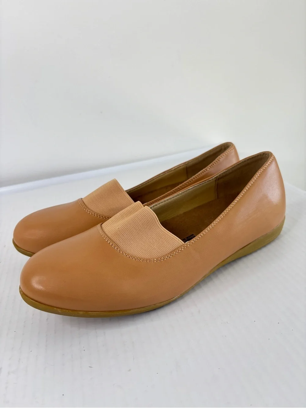 Beacon Euro-Flex Women's Adele Camel 10 M Slip On Ultimate Comfort Shoes NEW